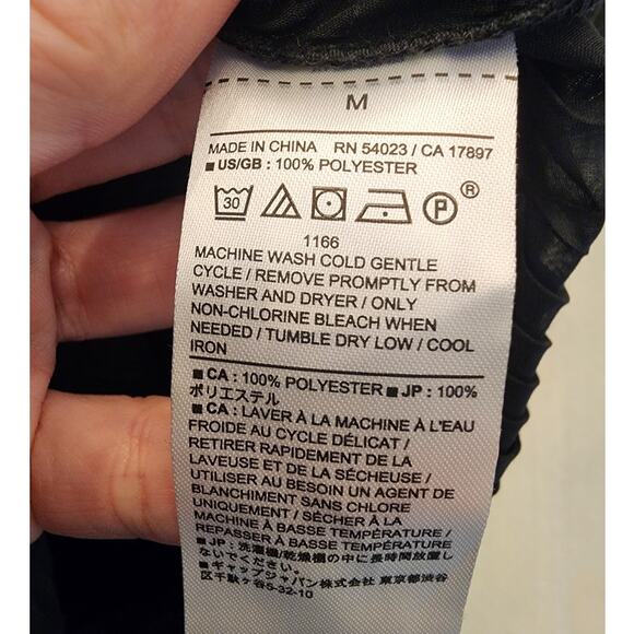 Banana Republic Women's Black Pleated Deep V-Neck Maxi Dress Sheer SZ Medium - Picture 11 of 14